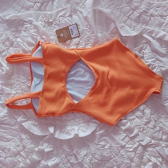Nani Textured Sandbar Tangerine One Piece Swimsuit - Picture 4 of 7